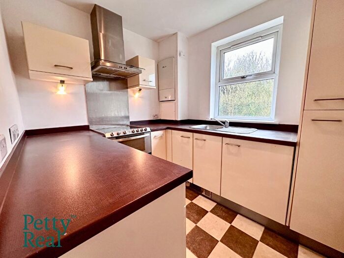 1 Bedroom Flat For Sale In The Arches, Colne, BB8