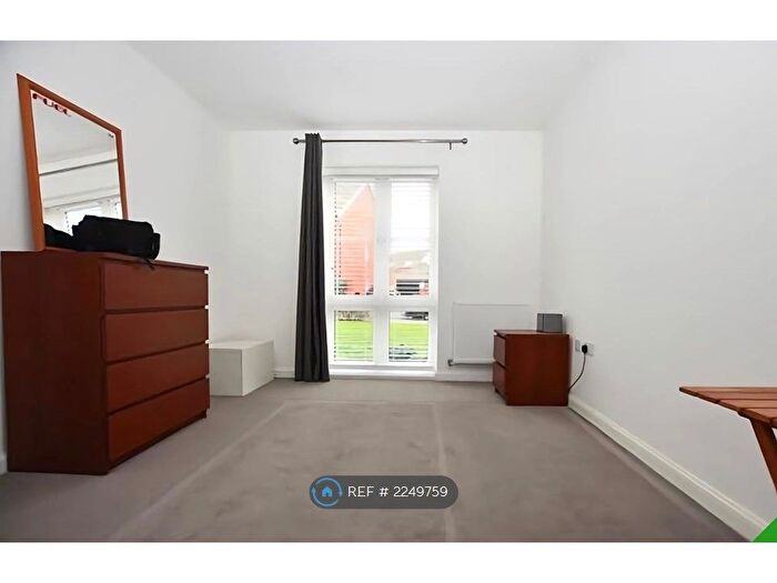 1 Bedroom Flat To Rent In Garratt House, Worthing, BN13