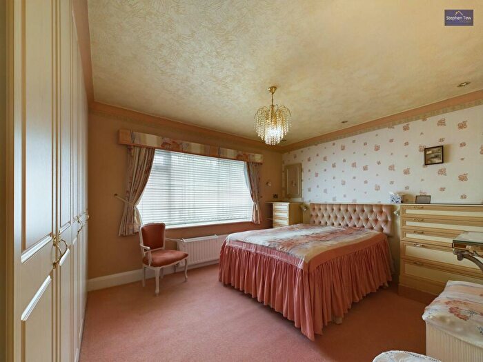 2 Bedroom Detached Bungalow For Sale In Grange Gardens, Poulton-Le-Fylde, FY6