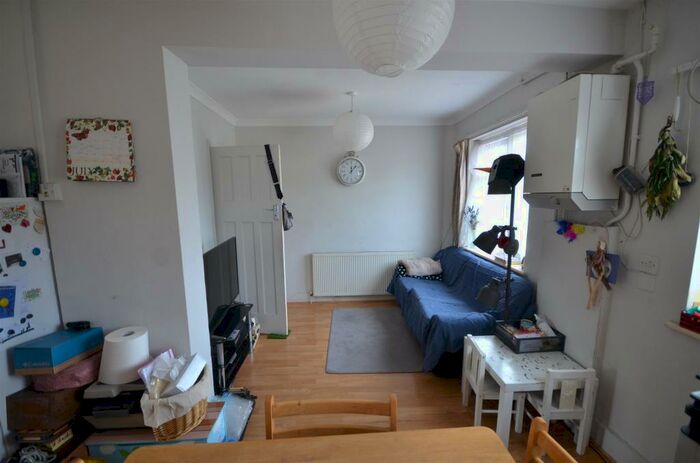 2 Bedroom Flat To Rent In Holmstall Avenue, , Edgware, HA8