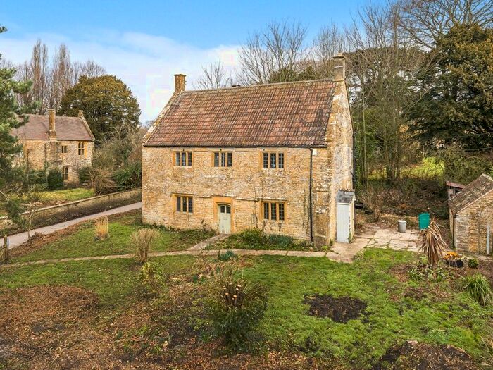 3 Bedroom Detached House For Sale In Trent, Sherborne, DT9