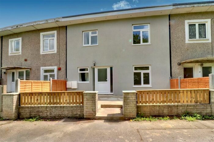 4 Bedroom Terraced House To Rent In Hazel Grove, Hatfield, AL10