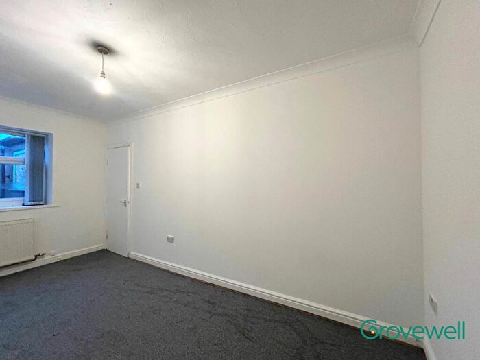 1 Bedroom Flat To Rent In Manchester Road, Rochdale, OL11