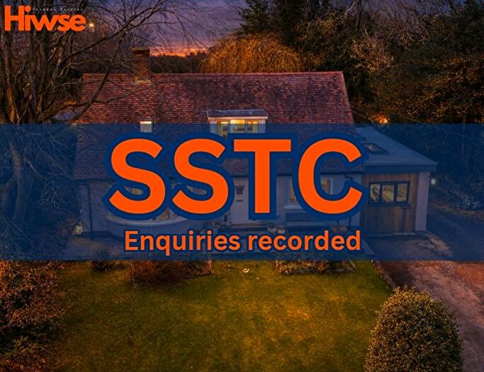 4 Bedroom Detached House For Sale In Comins Coch, SY23