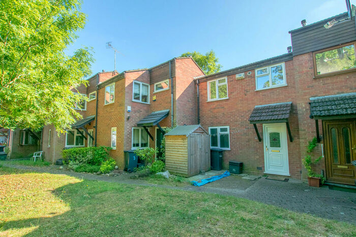 1 Bedroom Mews To Rent In Burford Mews, Hoddesdon, EN11