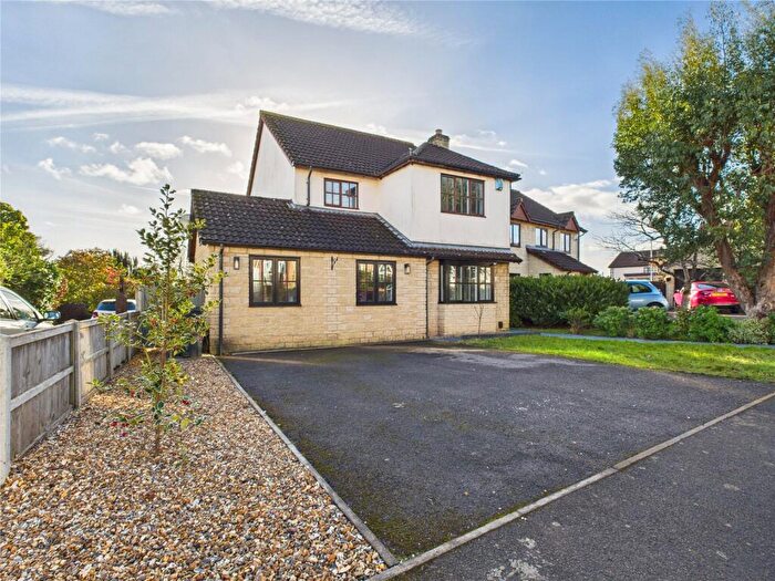 4 Bedroom Detached House For Sale In Hollyguest Road, Hanham, Bristol, BS15