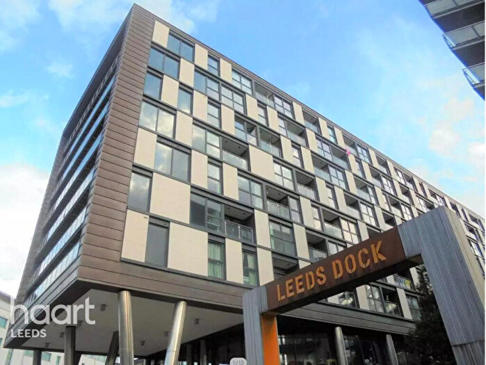 2 Bedroom Apartment For Sale In The Boulevard, Leeds, LS10