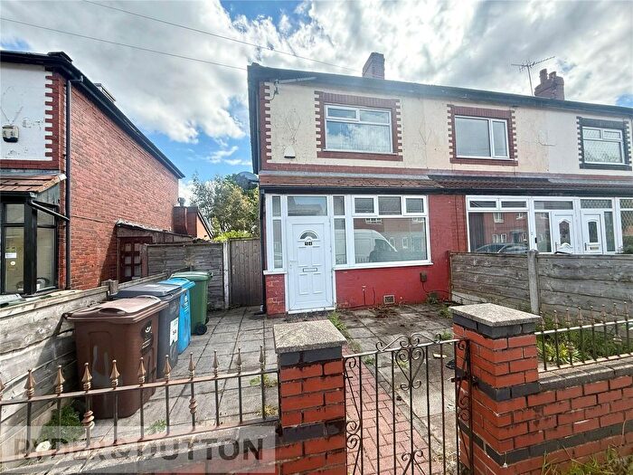 2 Bedroom Terraced House To Rent In Schofield Street, Oldham, Greater Manchester, OL8