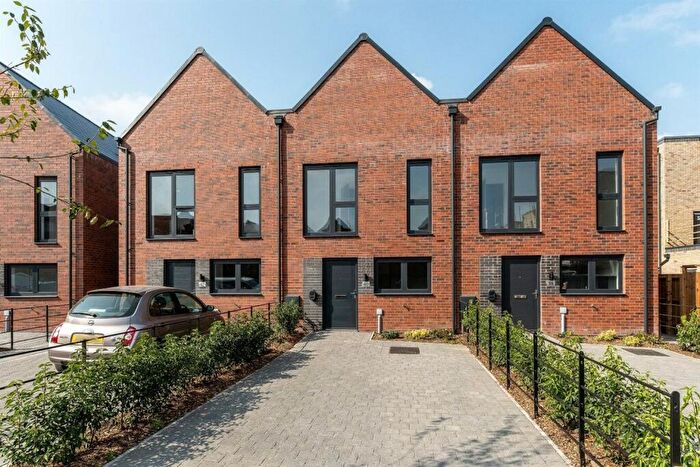 2 Bedroom Terraced House To Rent In Pumphouse Gardens, West Bridgford, NG2