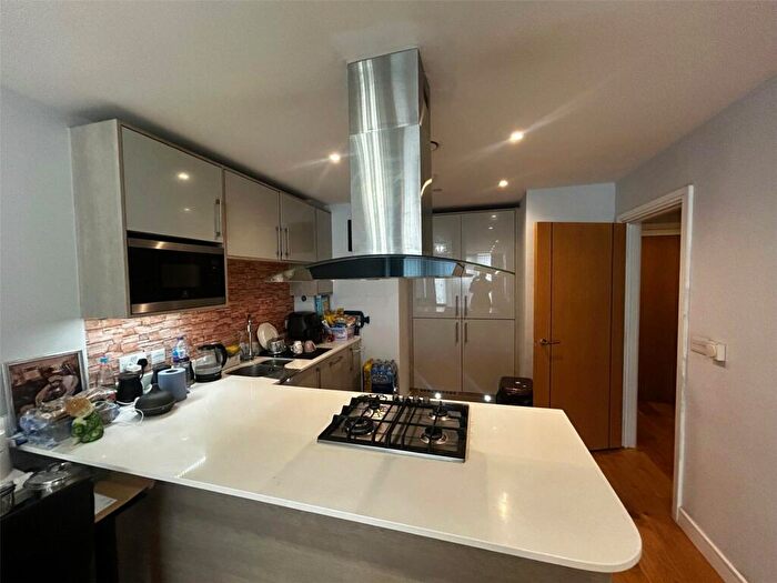 2 Bedroom Flat To Rent In Peake Court, Cavalier Close, Wallington, SM6