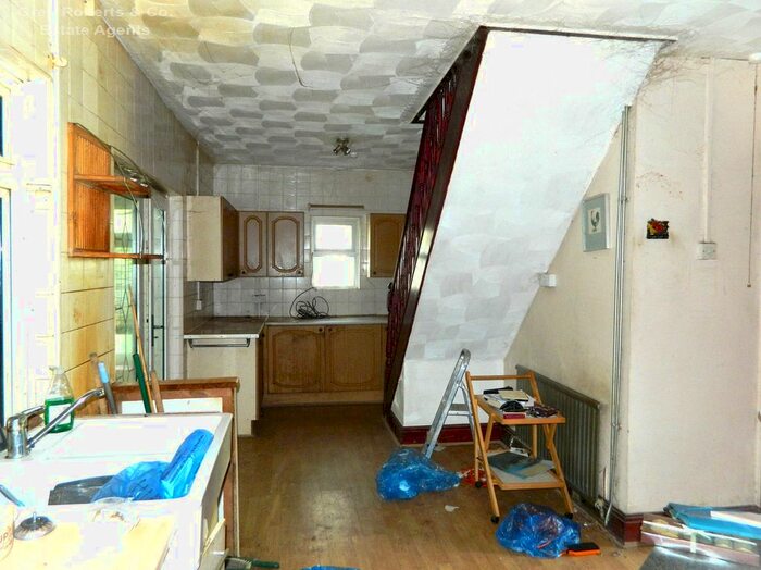 2 Bedroom Detached House For Sale In Wyncote Bungalow, Bryn Pica, Tredegar, Blaenau Gwent., NP22