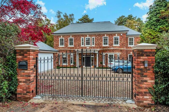 4 Bedroom Detached House To Rent In Woodlands Ride, Ascot, SL5