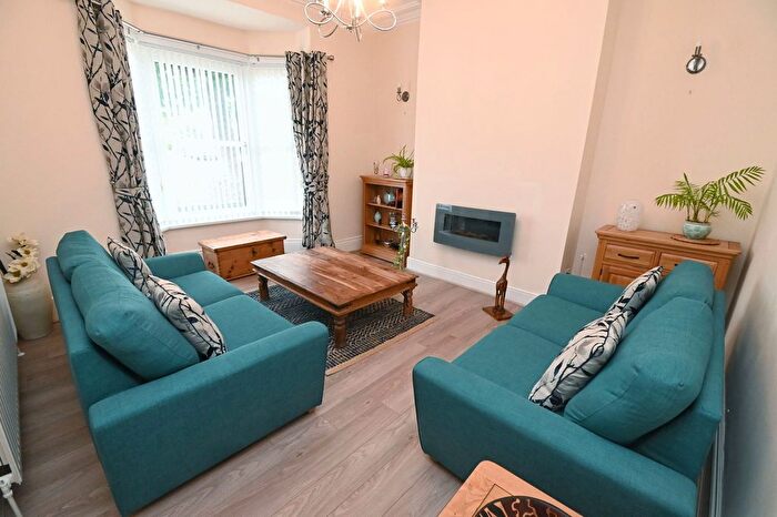 3 Bedroom Villa For Sale In Shaw Street, Barnsley, S70