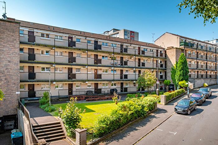1 Bedroom Flat For Sale In Drygate, Glasgow, G4