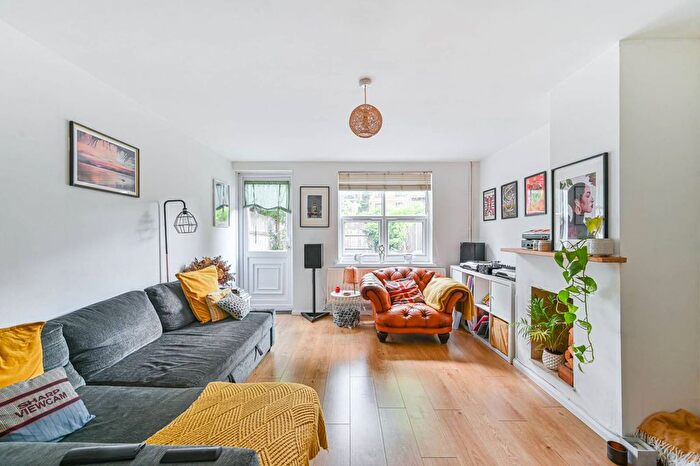 2 Bedroom Terraced House To Rent In Burgos Grove, Greenwich, London, SE10