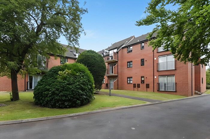 2 Bedroom Flat For Sale In Marston Ferry Road, Radley House, OX2