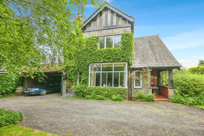 4 Bedroom Detached House For Sale In Sandy Lane, Hightown, Liverpool, Merseyside, L38