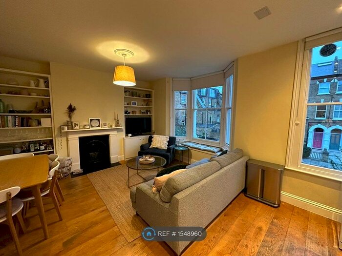 2 Bedroom Flat To Rent In Mercer's Road, London, N19