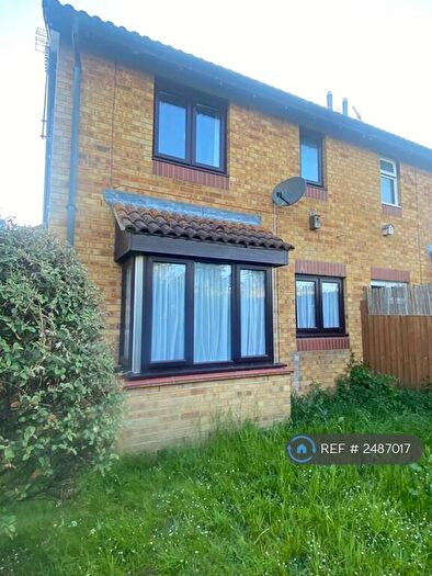 1 Bedroom Terraced House To Rent In Sunbury Court, Southend On Sea, SS3