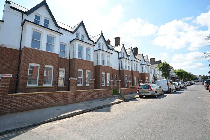 2 Bedroom Flat To Rent In Cumberland Road, Margate, CT9