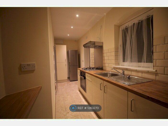 1 Bedroom Flat To Rent In Hall Green, Birmingham, B28