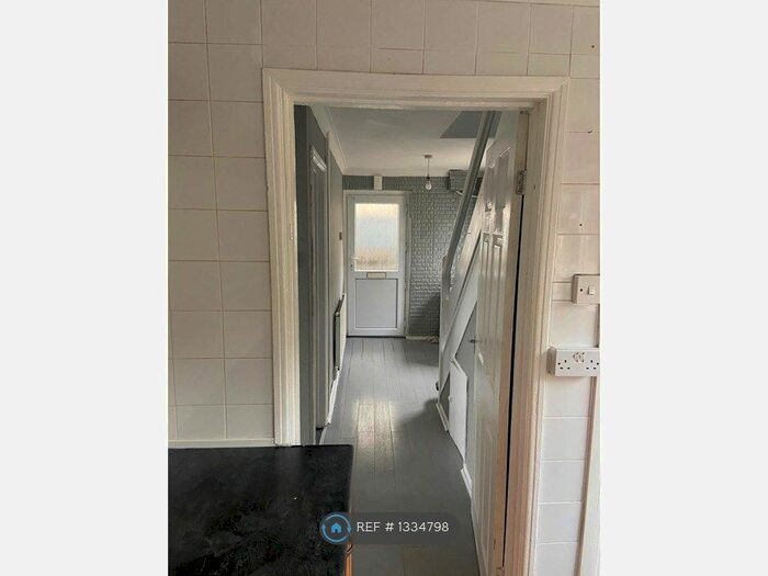 3 Bedroom Semi-Detached House To Rent In Welfare Avenue, Bryn, Port Talbot, SA13