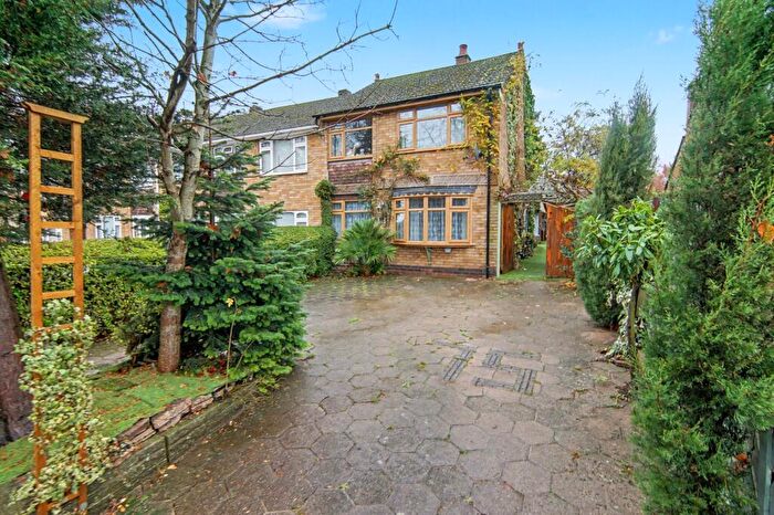 3 Bedroom Semi Detached House For Sale In Ash Green Lane, Coventry, CV7