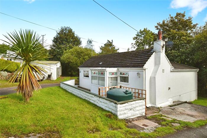 3 Bedroom Bungalow For Sale In Brynbrain Road, Cefn Brynbrain, Cwmllynfell, Carmarthenshire, SA9