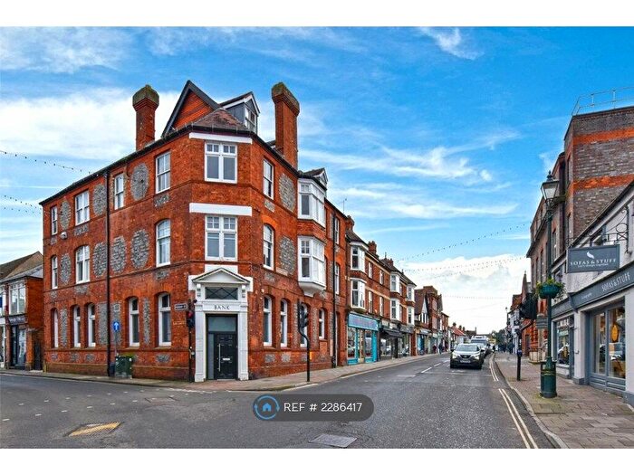1 Bedroom Flat To Rent In Friday Street, Henley-On-Thames, RG9