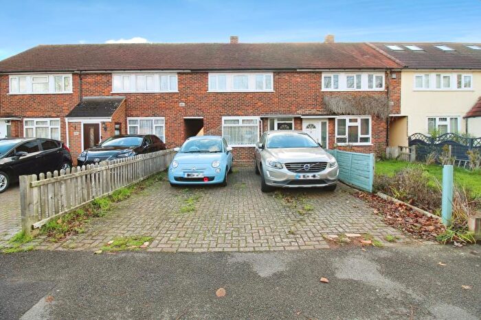 2 Bedroom Terraced House For Sale In Ryvers Road, Langley, SL3
