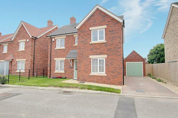 4 Bedroom Detached House For Sale In Dales Avenue, Mablethorpe, LN12