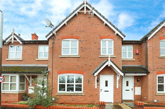3 Bedroom Mews For Sale In Queensway, Winsford, Cheshire, CW7