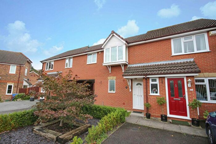 1 Bedroom Maisonette To Rent In Samian Place, Binfield, RG42