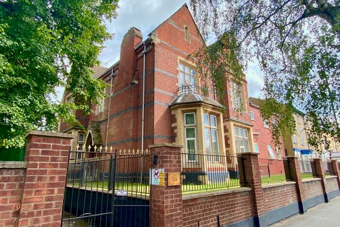 1 Bedroom Studio To Rent In Newsums Villas, Carholme Road, Lincoln, LN1