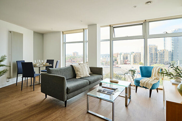 2 Bedroom Apartment To Rent In Pioneer Point - Flat S-, Ilford, IG1