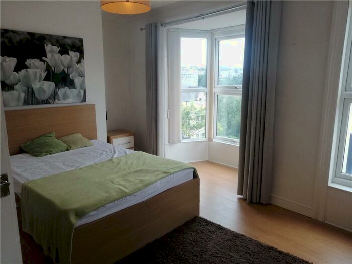 4 Bedroom Terraced House To Rent In Caellepa, Bangor, Gwynedd, LL57