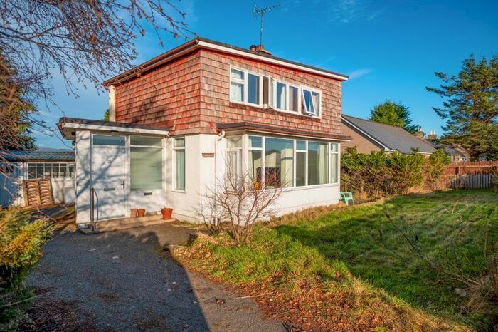 3 Bedroom Detached House For Sale In Aberdeen Road, Alford AB33