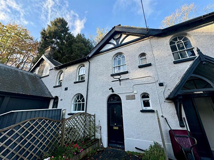 2 Bedroom Cottage To Rent In Woodcroft, Chepstow, NP16