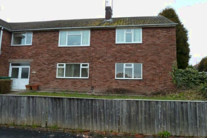 2 Bedroom Apartment To Rent In Willis Grove, Bedworth, Warwickshire, CV12