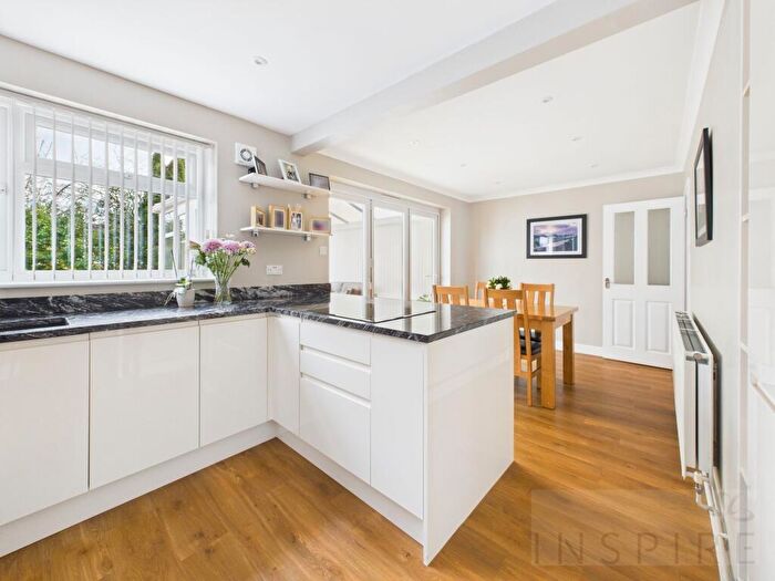 3 Bedroom Semi Detached House For Sale In Brantridge Road, Crawley, RH10