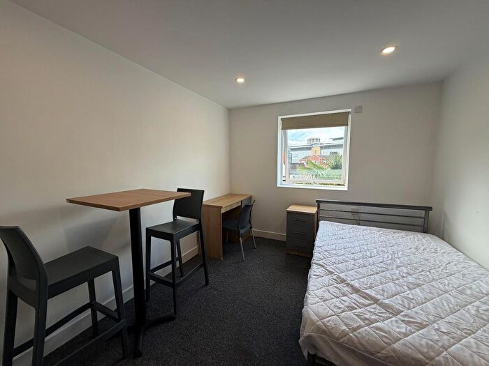 1 Bedroom Flat To Rent In Lower Holyhead Road, Coventry, CV1