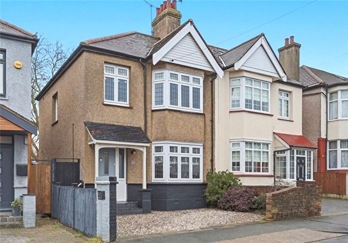 3 Bedroom Semi Detached House For Sale In Ennismore Gardens, Southend-On-Sea, Essex, SS2