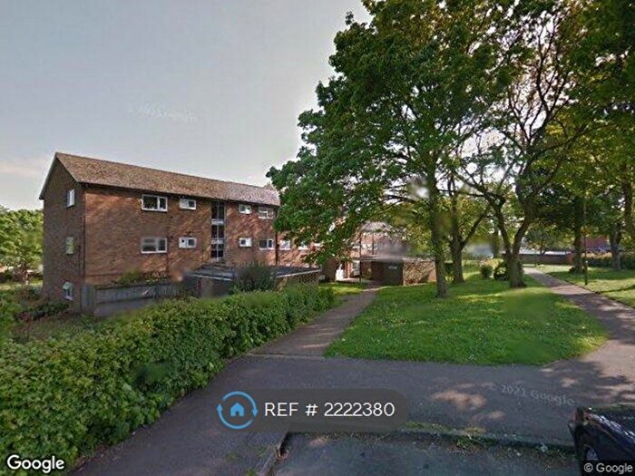2 Bedroom Flat To Rent In Hillside House, Stevenage, SG1