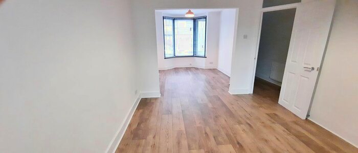 3 Bedroom Terraced House To Rent In Windsor Road, Watford, WD24