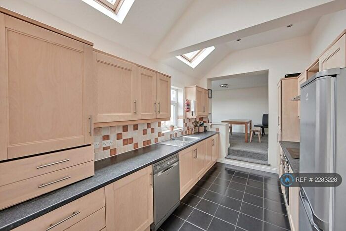 6 Bedroom Maisonette To Rent In Coniston Avenue, West Jesmond, Newcastle Upon Tyne, NE2