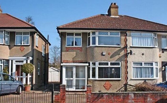 3 Bedroom Semi-Detached House To Rent In Alderney Gardens, Northolt, UB5