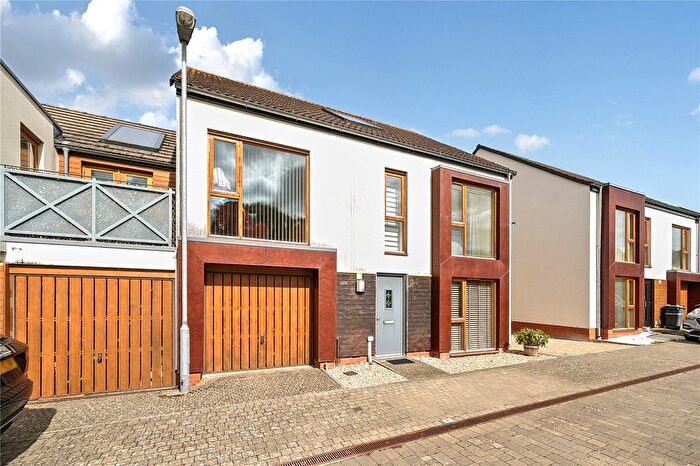 5 Bedroom End Of Terrace House For Sale In Caribee Quarter, Street, Somerset, BA16