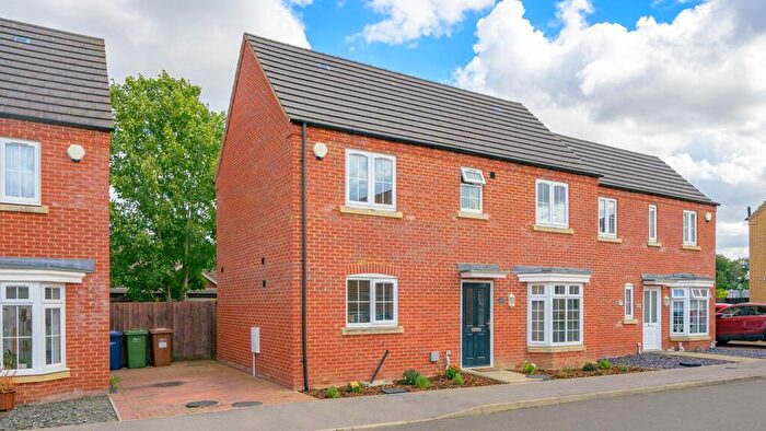 3 Bedroom Semi-Detached House For Sale In Sayers Crescent, Wisbech St Mary, Wisbech, Cambridgeshire, PE13