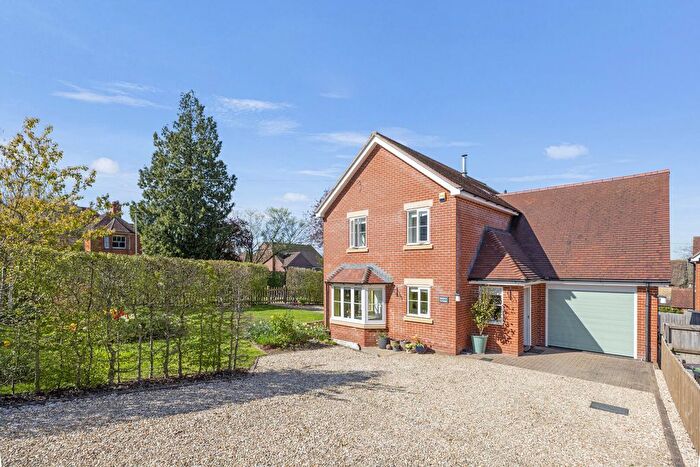 3 Bedroom Property For Sale In Wyke Road, Gillingham, SP8