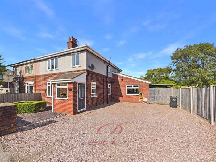 3 Bedroom Semi Detached House For Sale In Meadow Avenue, Buckley, CH7
